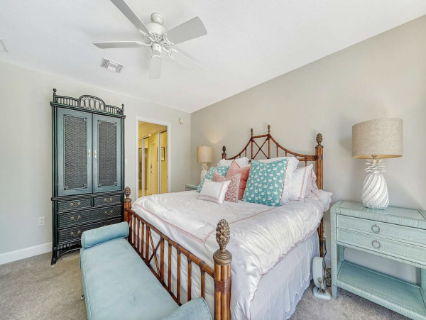Longboat Key Gulf View Two Bedroom Vacation Rental PLUS DEN (3 bedrms)